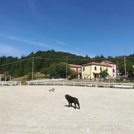Agriturismo Dei Legi Farm stay *