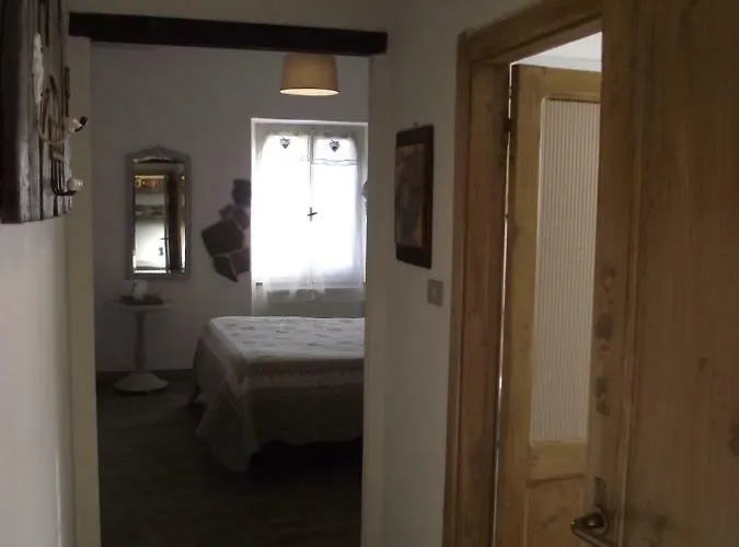 Dei Legi Feriegård San Pietro Vara